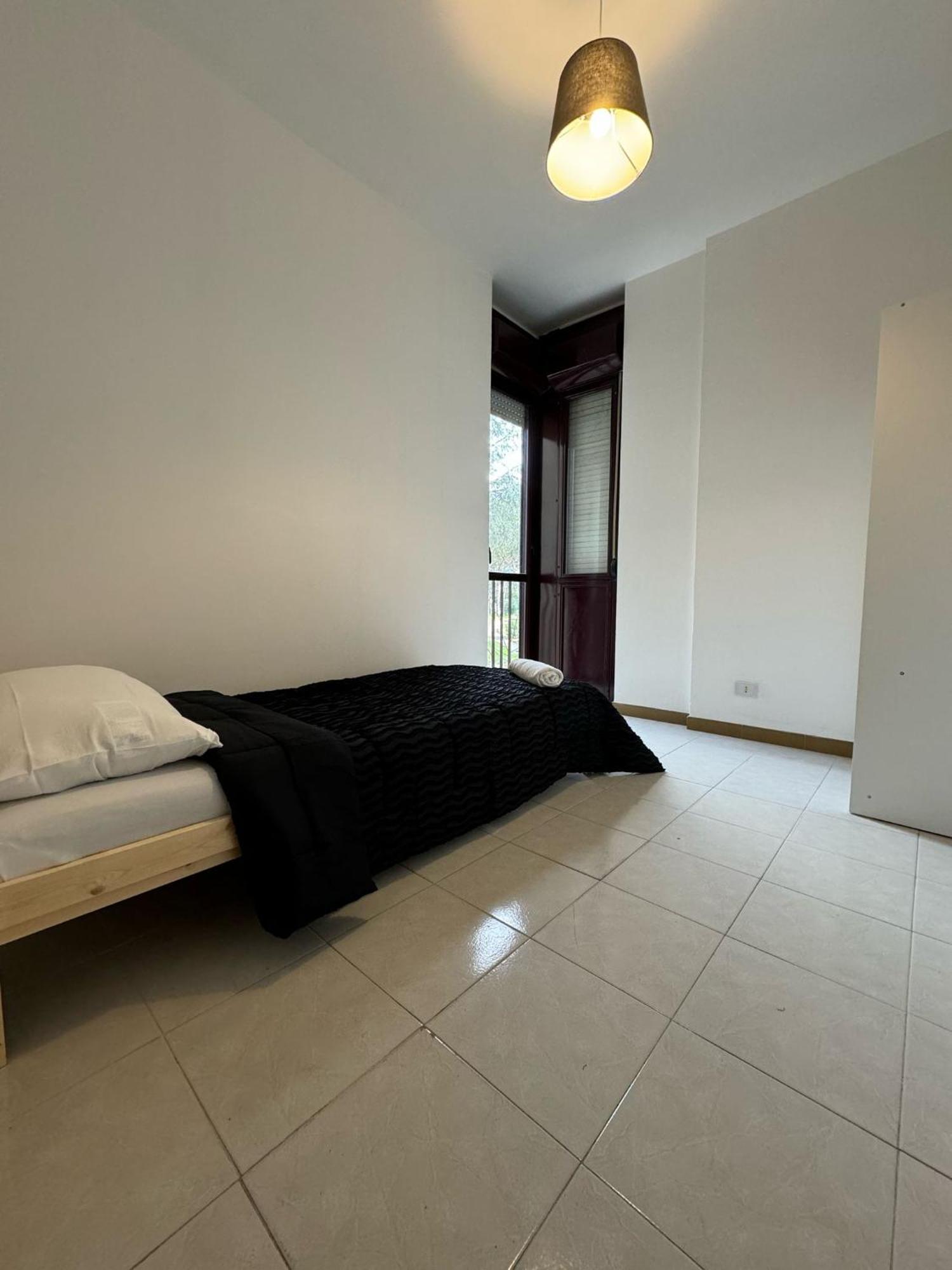 Volturno Guest House Рим Экстерьер фото